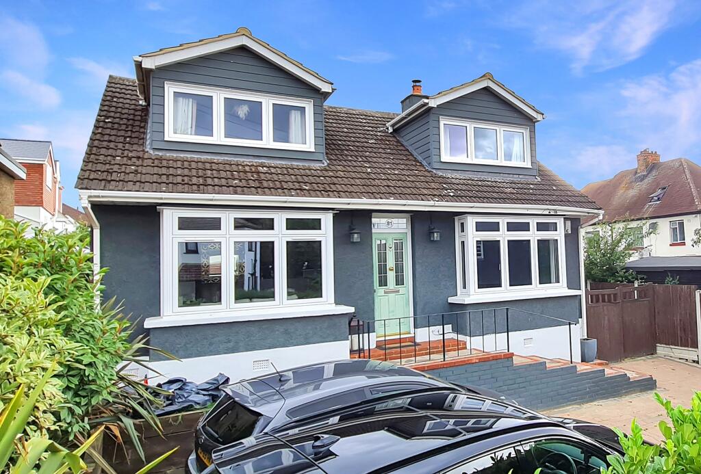 Main image of property: London Hill, Rayleigh, Essex