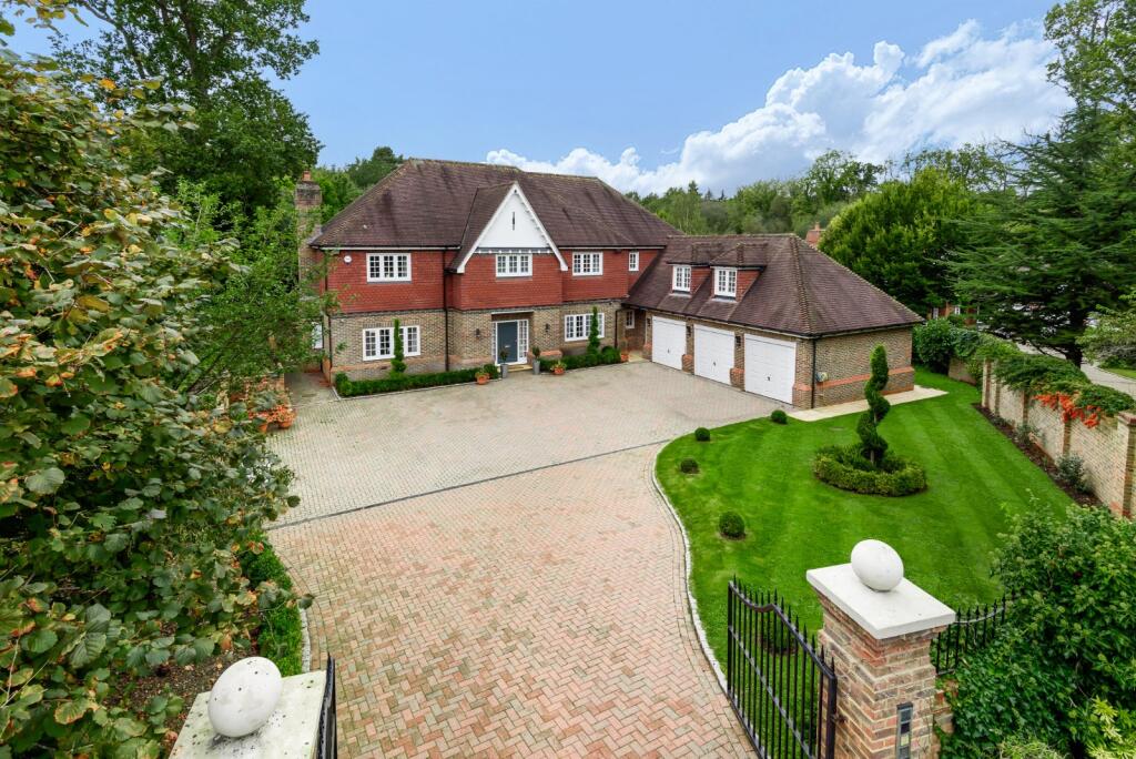 Main image of property: Percival Close, Oxshott, Leatherhead, Surrey, KT22