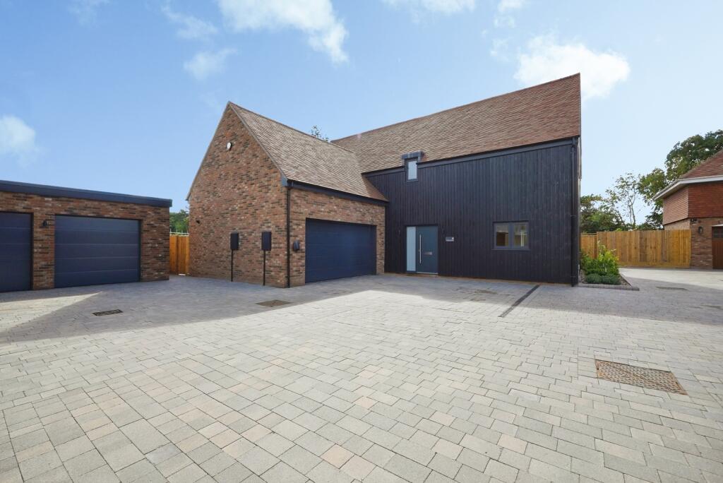 Main image of property: Kings Oak Drive, Woodnesborough, Sandwich, CT13