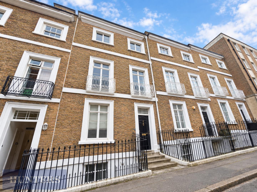 Main image of property: Northernhay Place, Exeter, EX4 3QL