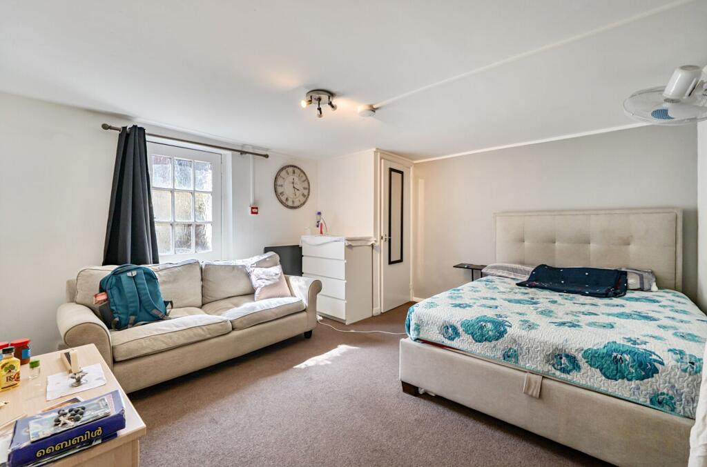 Main image of property: Carey Street, 25 Carey Street, RG1