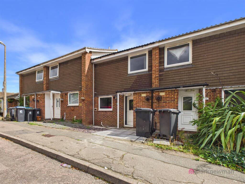 Main image of property: Madells, Epping, CM16