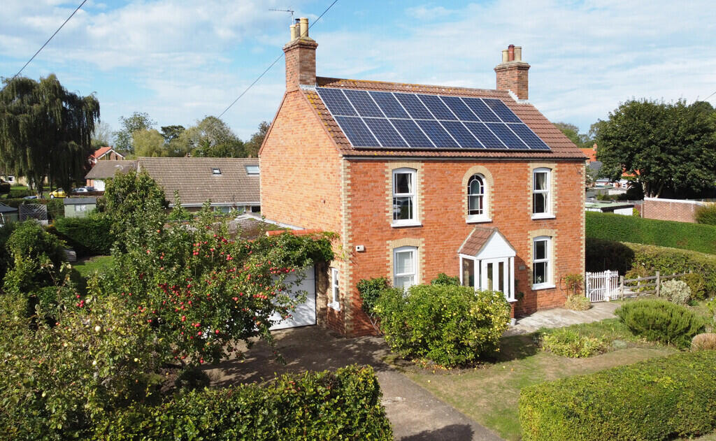 Main image of property: Ivy House, Mill Lane, Legbourne LN11 8LT