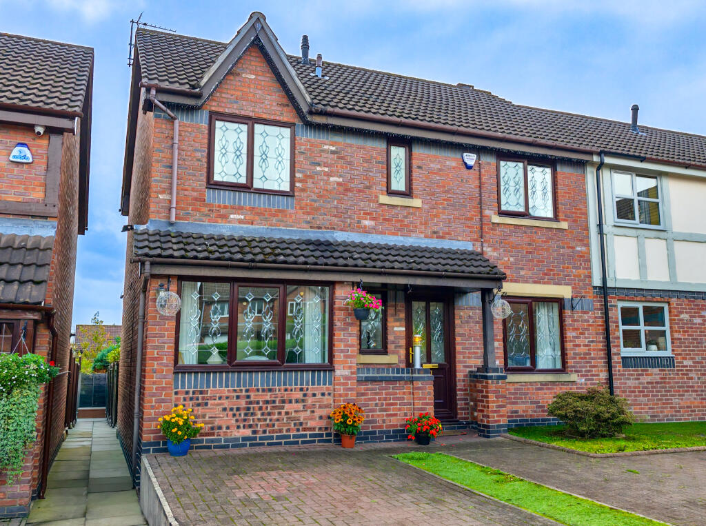 Main image of property: Barmhouse Mews, Hyde, Tameside