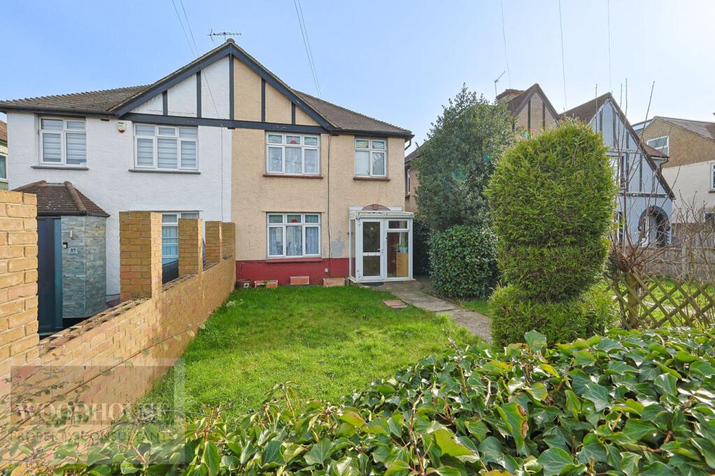Main image of property: Great Cambridge Road, Cheshunt, Waltham Cross, EN8