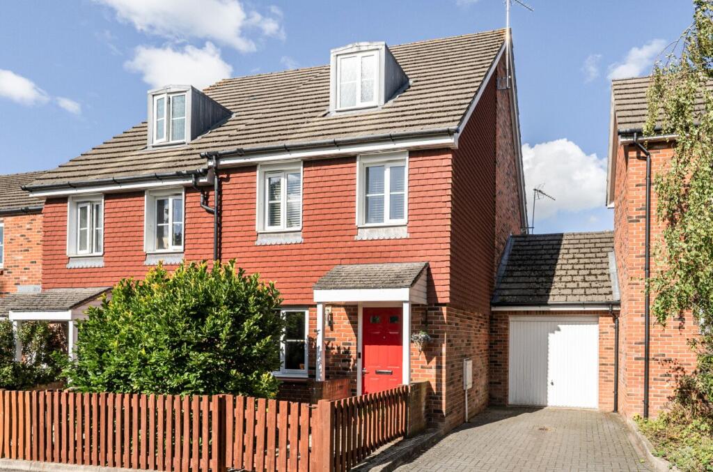Main image of property: Barley Road, Andover, SP11 6GB