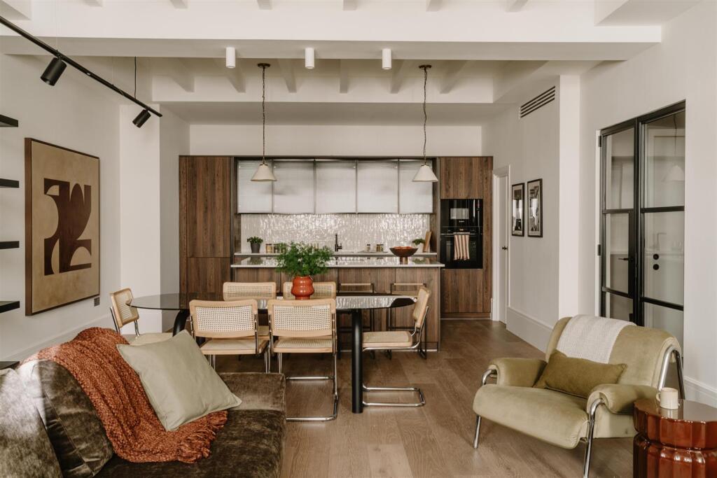 Main image of property: Fulham Road, Fulham