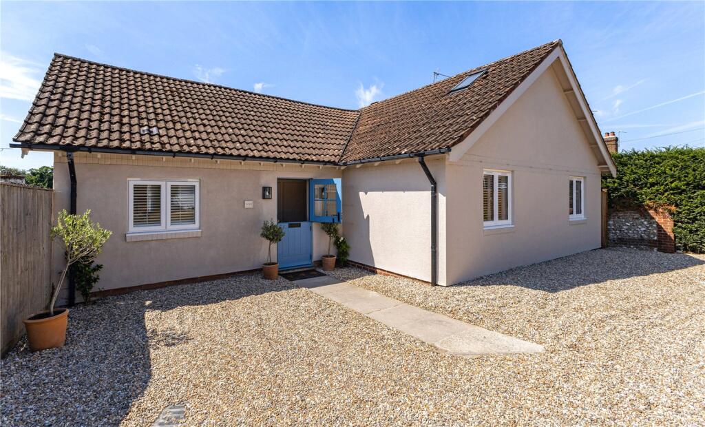 Main image of property: Mallard Close, Alresford, Hampshire, SO24