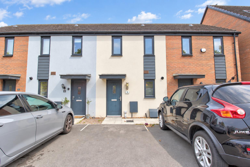 Main image of property: Cei Tir Y Castell, Barry