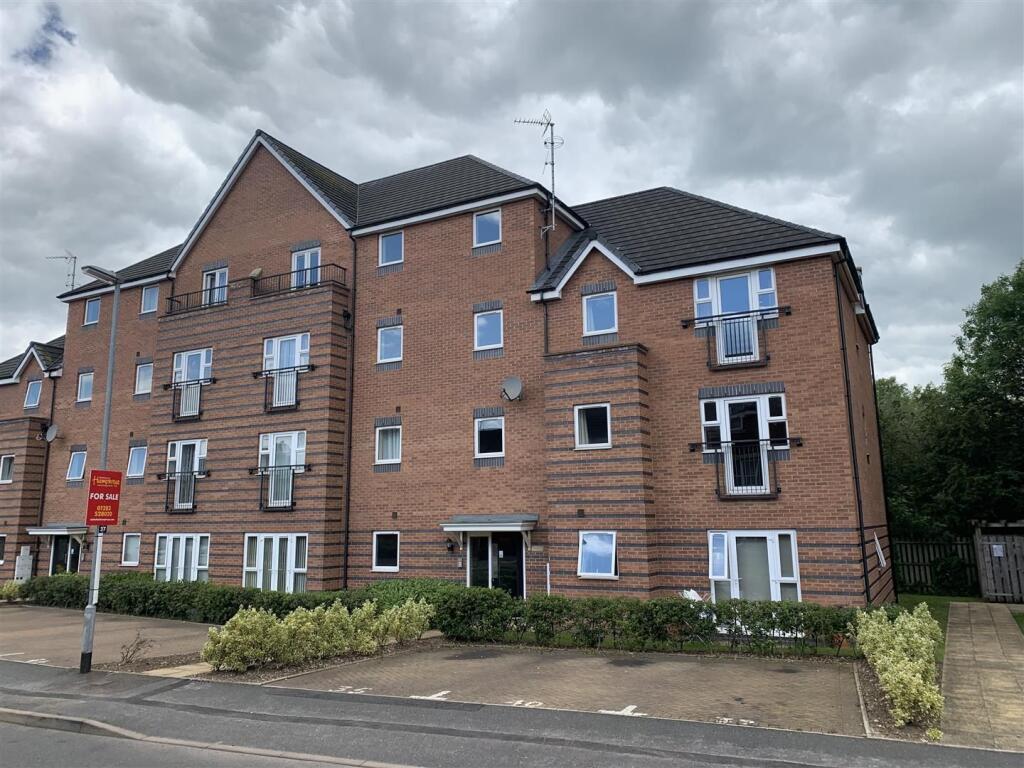 Main image of property: Pipers Way, Burton upon Trent, DE14
