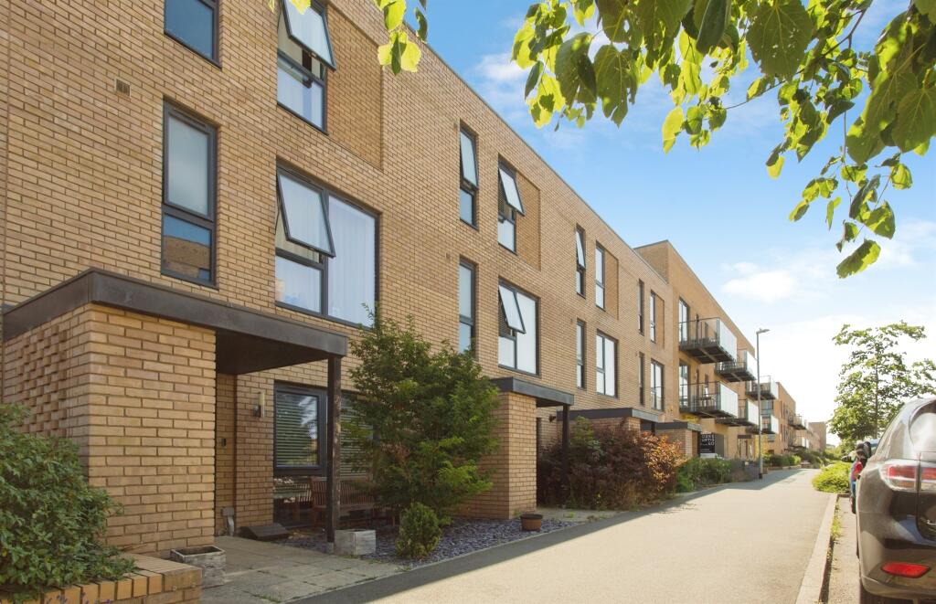Main image of property: Whittle Avenue, Trumpington, Cambridge