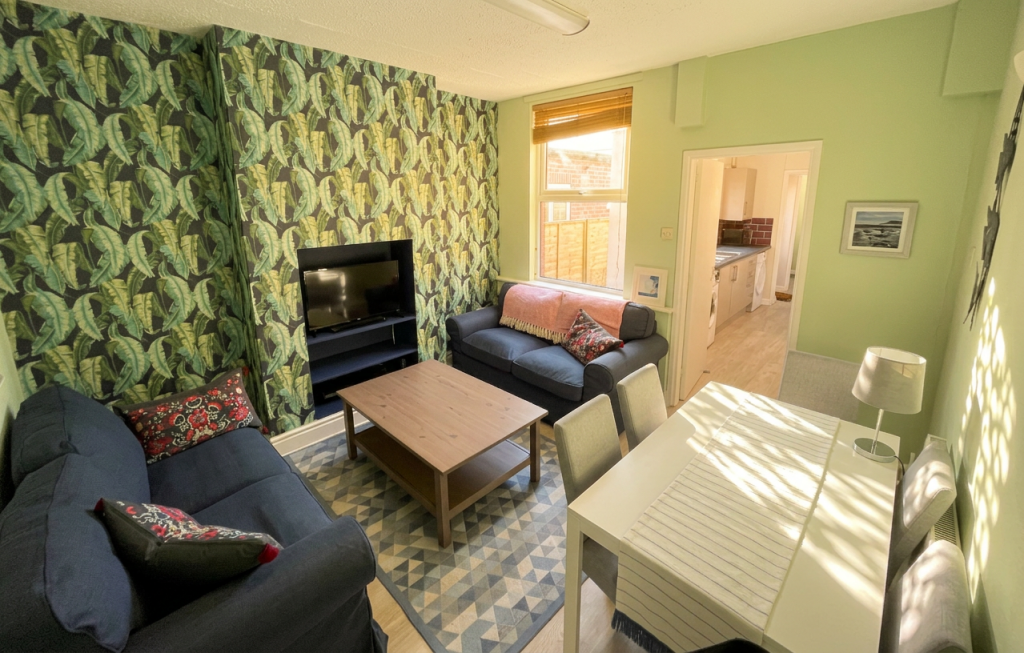 Main image of property: Mettham Street - 4 Bed Ex Bills, Lenton, East Midlands, NG7