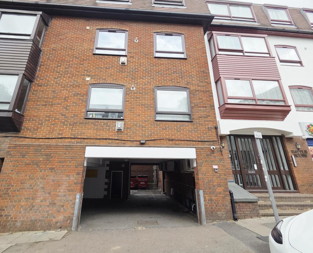 Main image of property: Battle House Mews, East Barnet Road