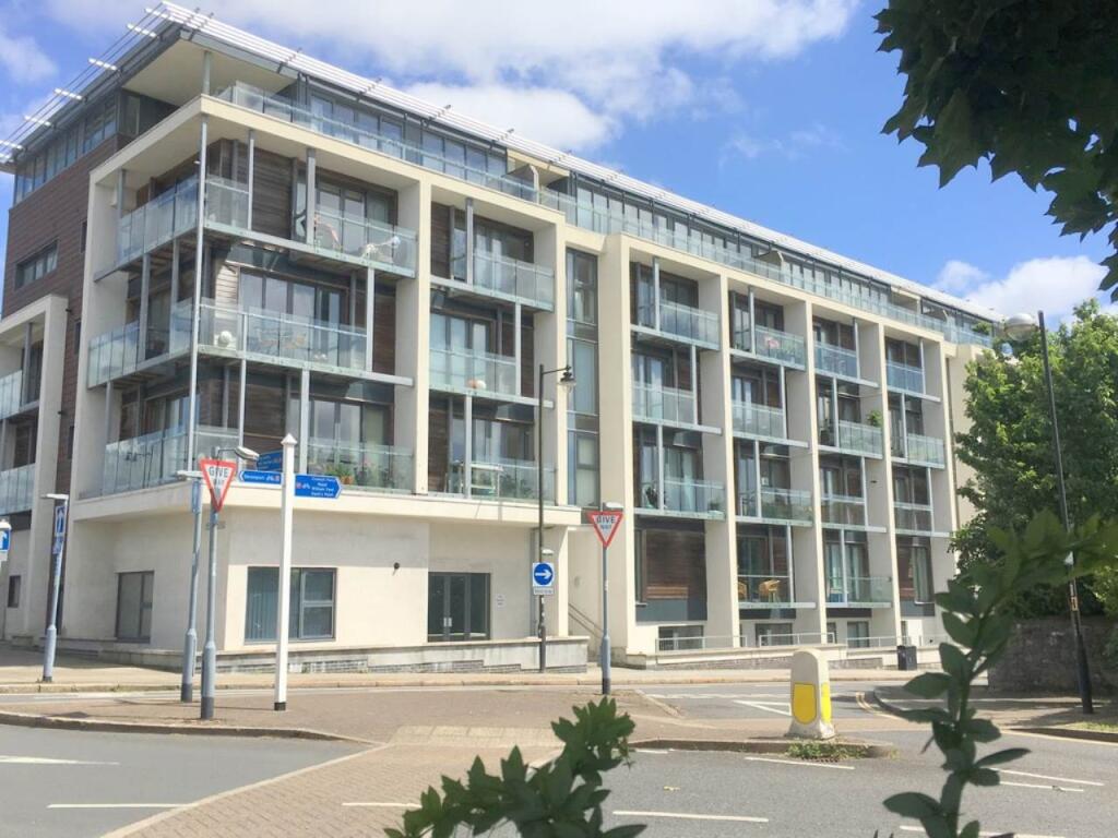 Main image of property: Evolution Cove, 31 Durnford Street, Stonehouse