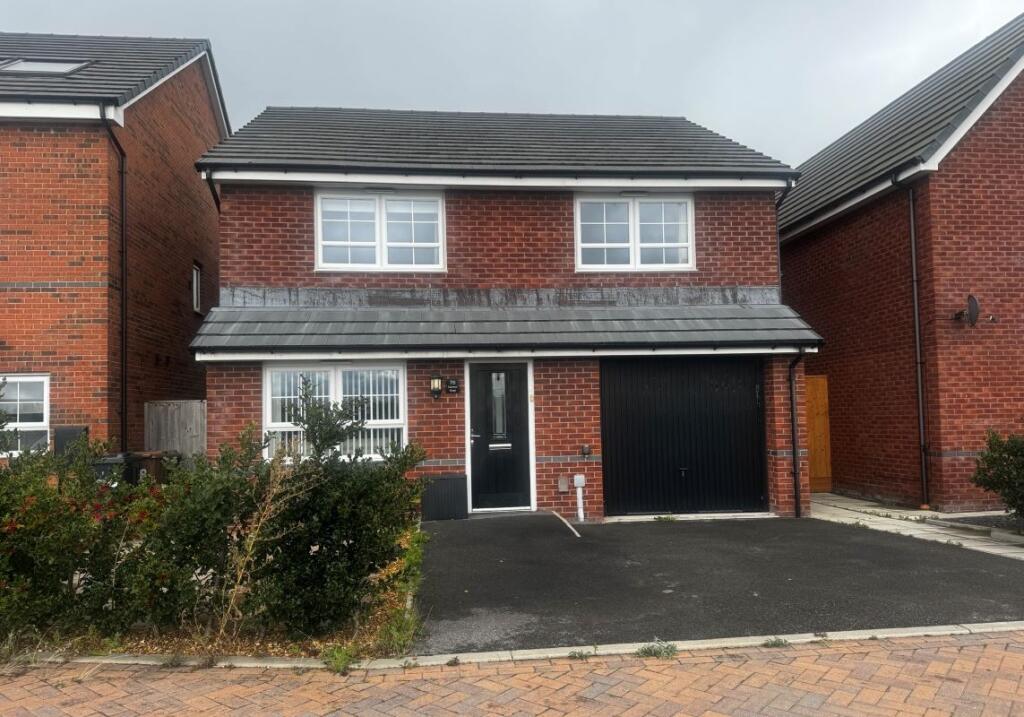 Main image of property: 76 Marmot Road, Formby, Liverpool, Merseyside, L37 6GB