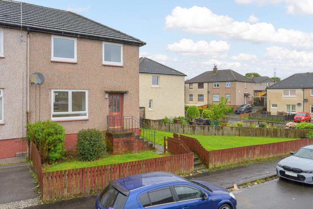 Main image of property: Loanhead Avenue, Dennyloanhead, FK4