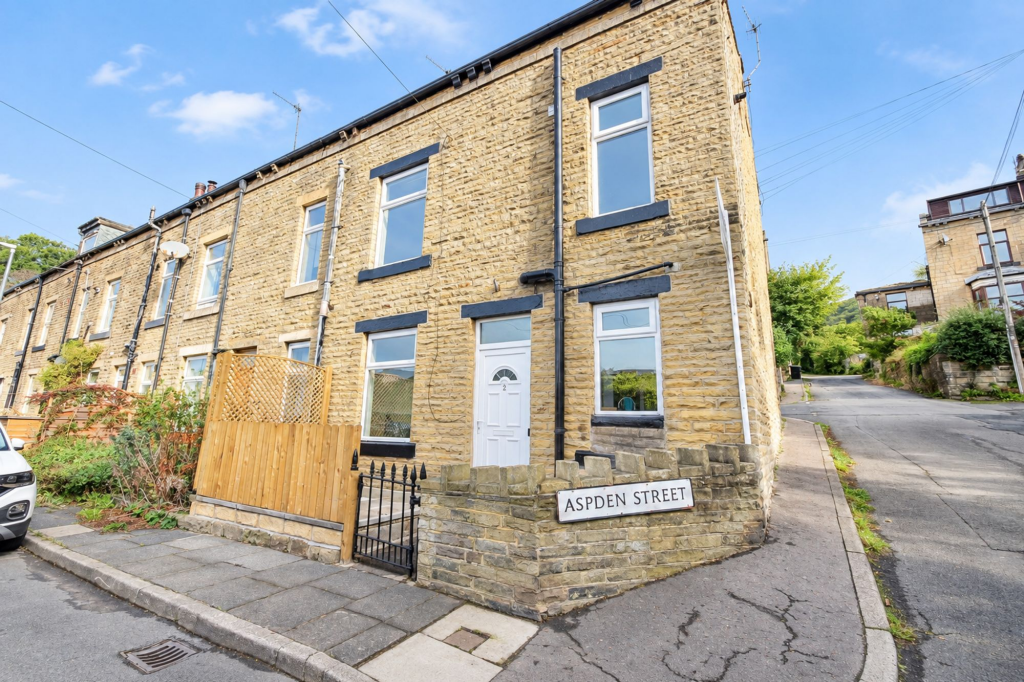 Main image of property: Aspden Street, Todmorden, OL14
