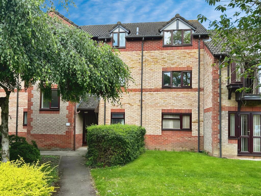 Main image of property: Longworth Close, Banbury, Oxfordshire