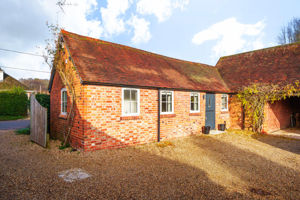 Main image of property: Whitchurch Hill, Reading, Oxfordshire, RG8