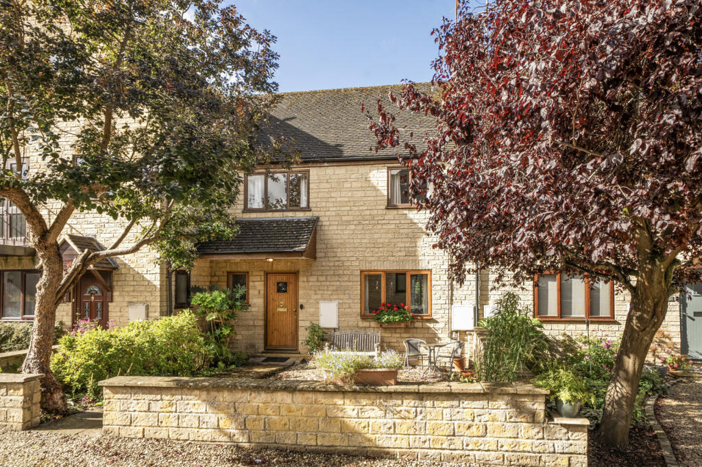 Main image of property: Tanners Court, Charlbury, Chipping Norton