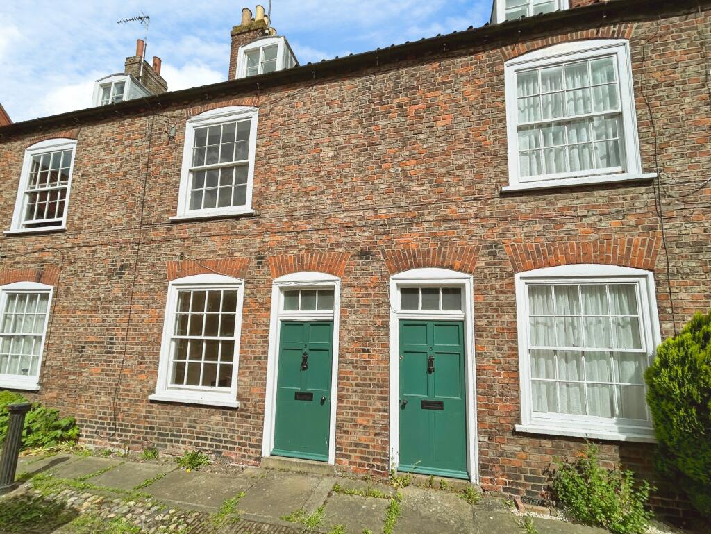 Main image of property: Spain Court, Boston, PE21