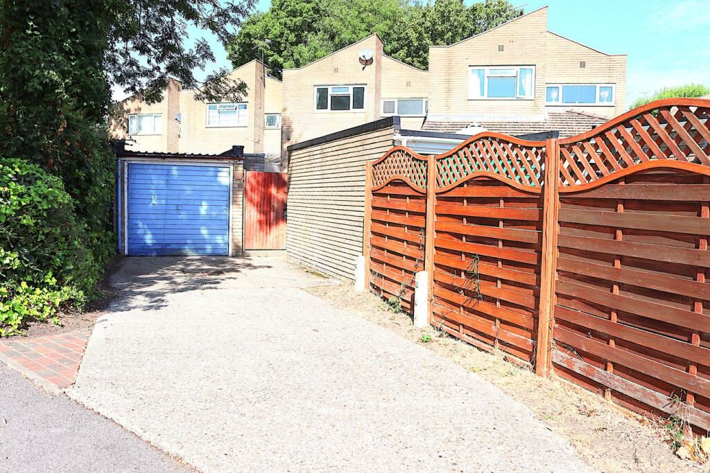 Main image of property: Robin Hood Close, Farnborough, GU14