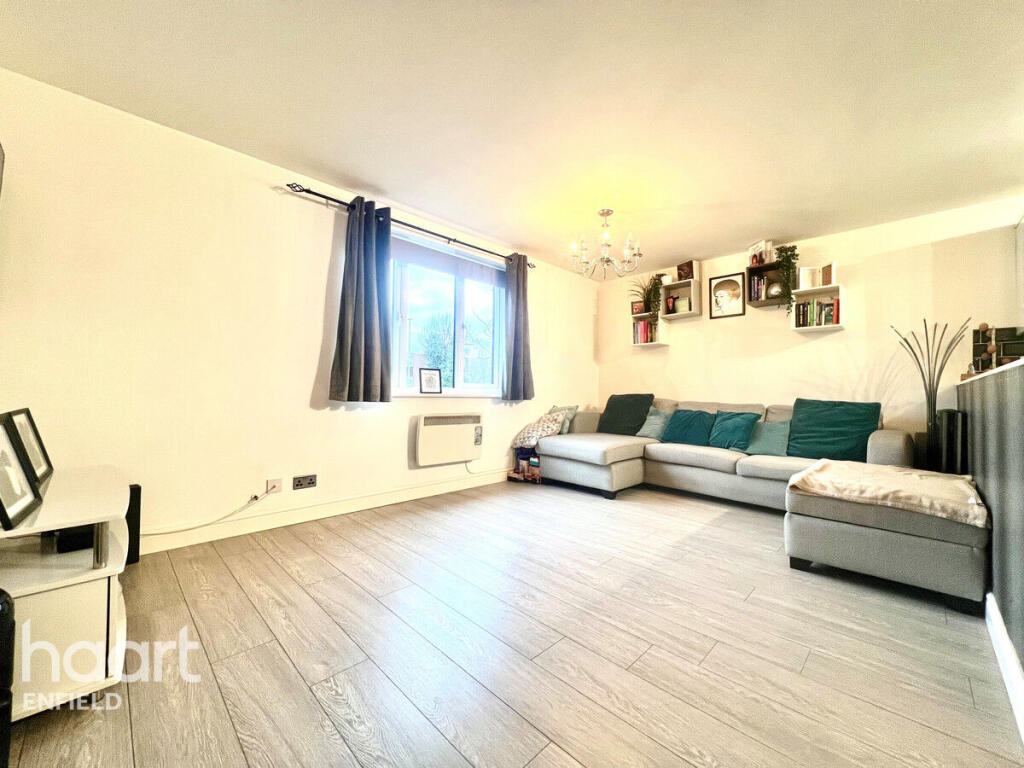Main image of property: Turners Hill, Waltham Cross