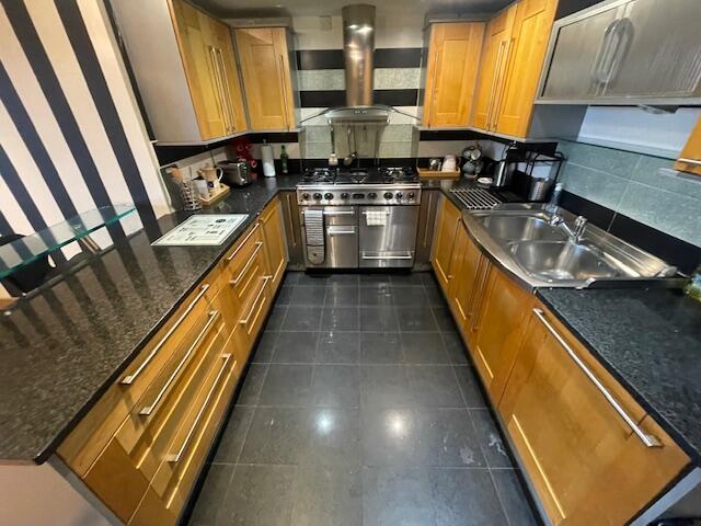 Main image of property: Parkfield road, L17
