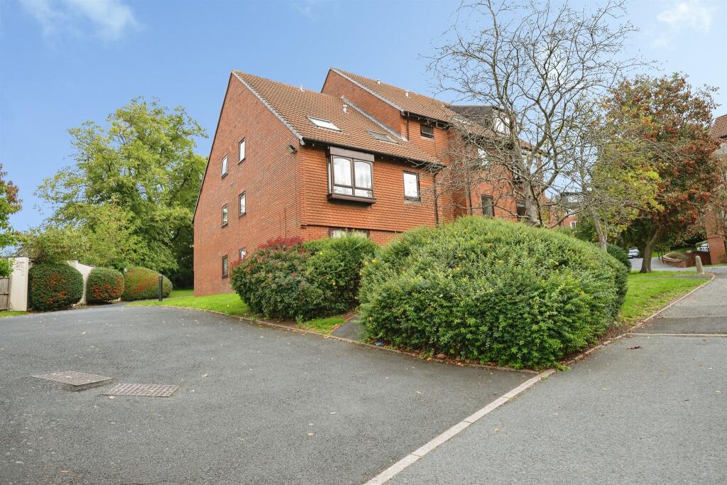 Main image of property: Moncrieffe Close, Dudley
