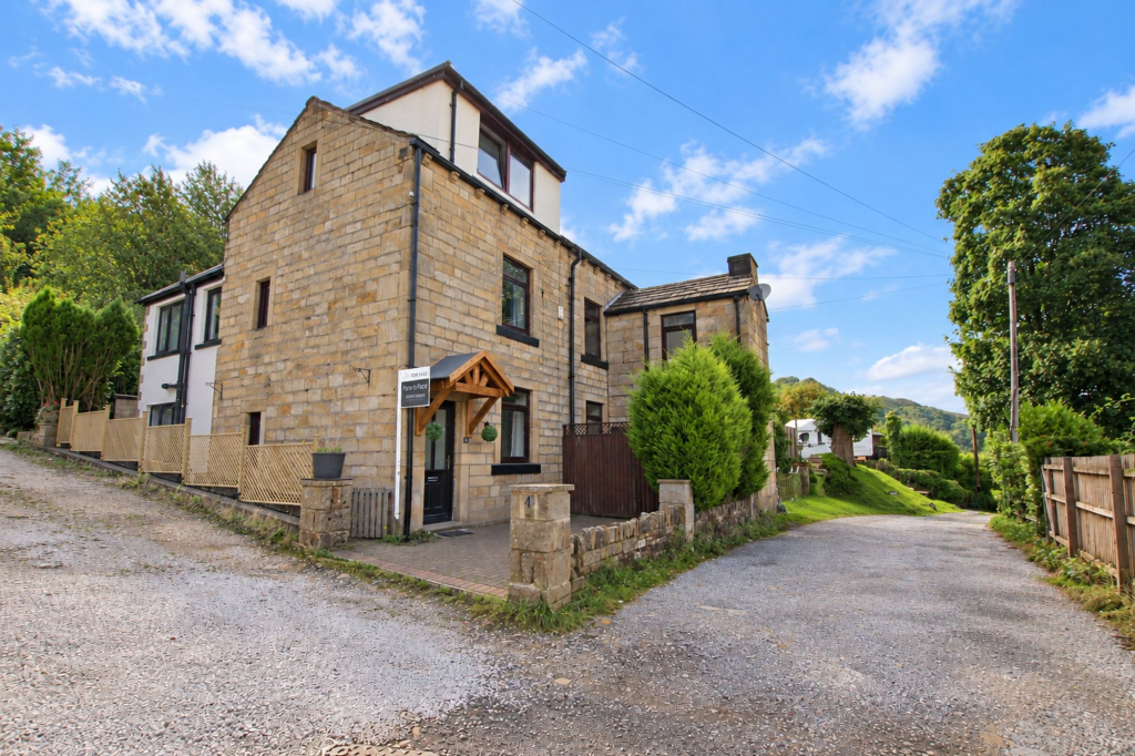 Main image of property: Peel Cottage Road, Walsden, Todmorden OL14