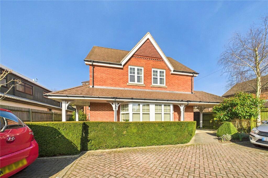 Main image of property: Peel Court, Reading Road, Pangbourne, Reading, RG8