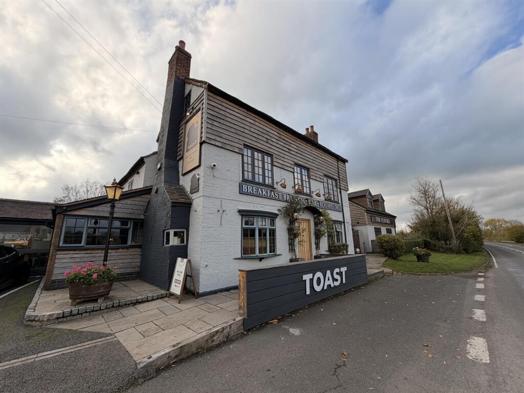 Main image of property: Old Hill, Flyford Flavell