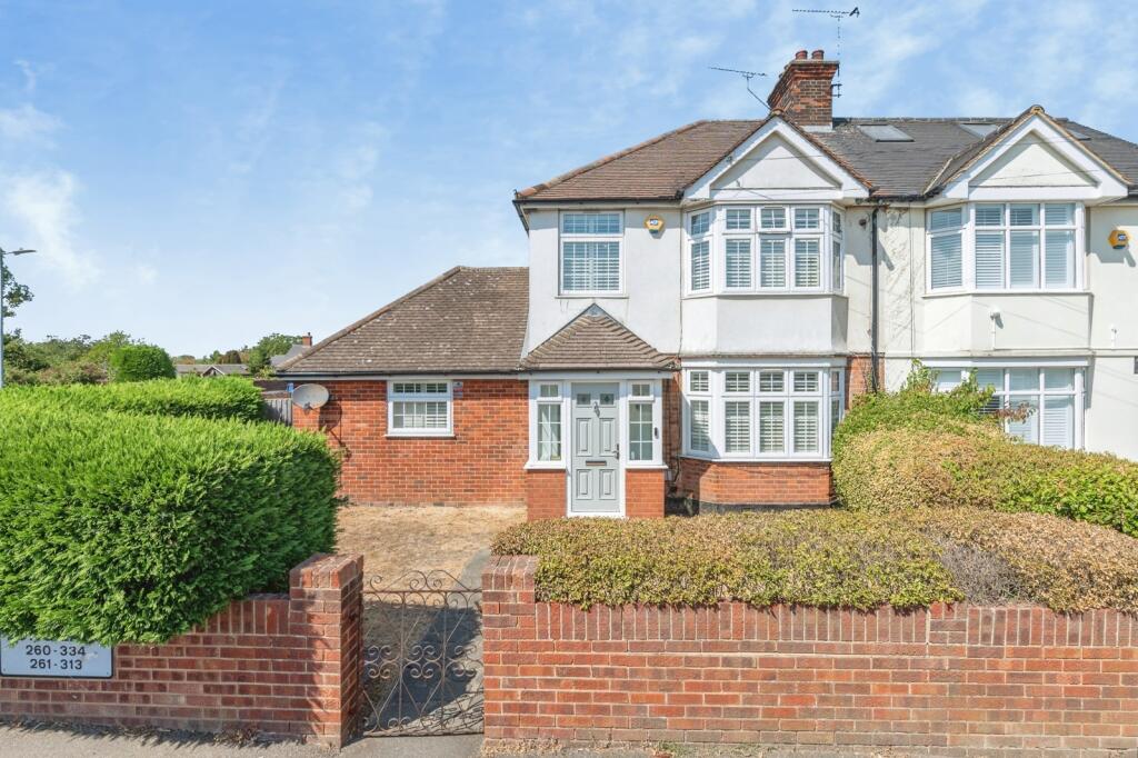 Main image of property: Long Lane, Grays, Essex, RM16