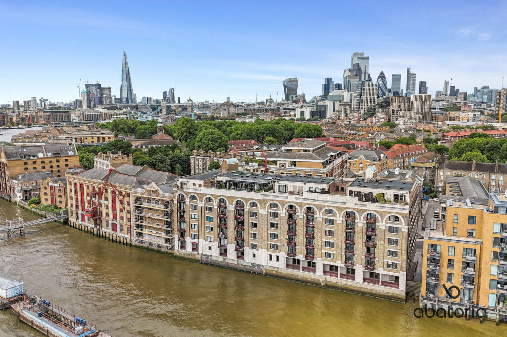 Main image of property: 124 Wapping High Street, Wapping, London, E1W