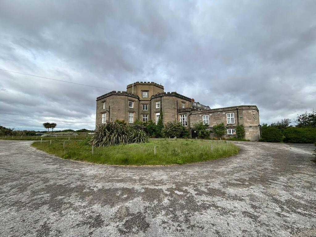 Main image of property: Leasowe Castle Hotel, Leasowe Road, Leasowe, CH46 3RF