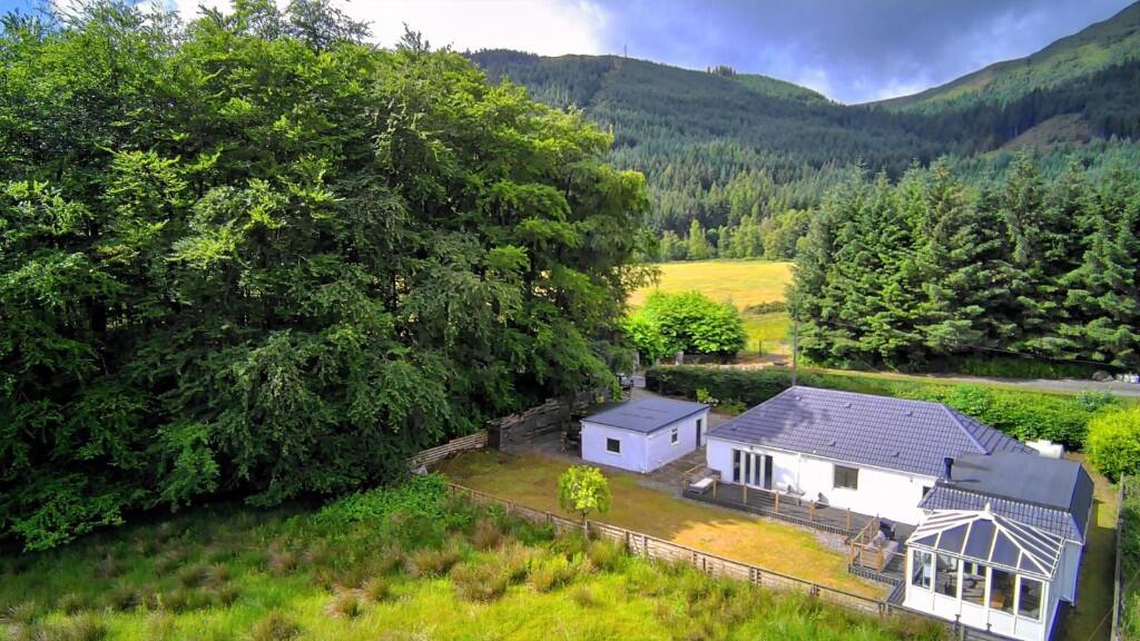 Main image of property: PA23 8TT