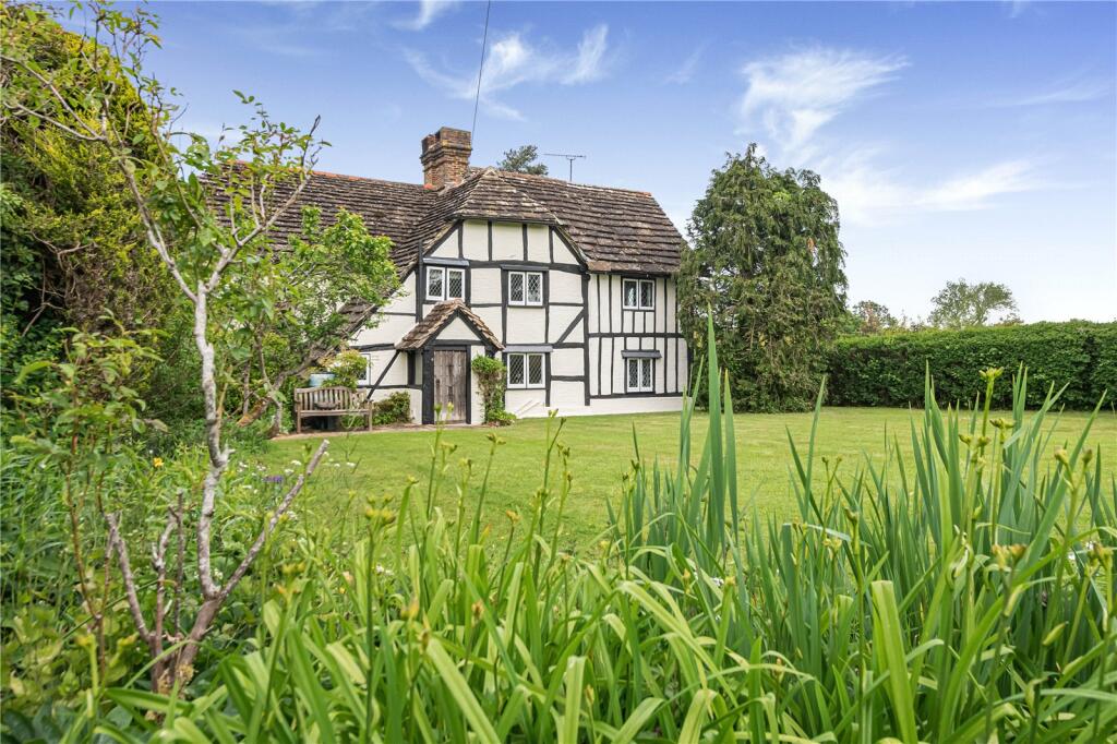 Main image of property: Copsale Road, Maplehurst, Horsham, West Sussex, RH13