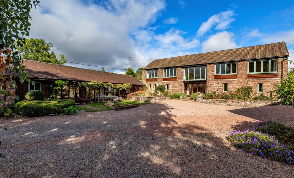 Main image of property: Peterchurch, Hereford
