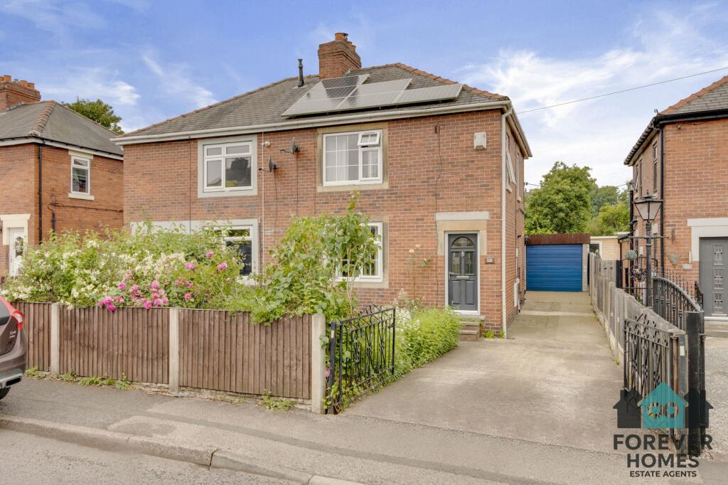 Main image of property: Cross Lane, Royston, S71