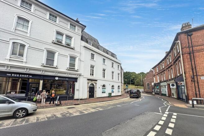 Unit 3, Pantiles House, 2 Nevill Street, Tunbridge Wells, Kent TN2 5TT