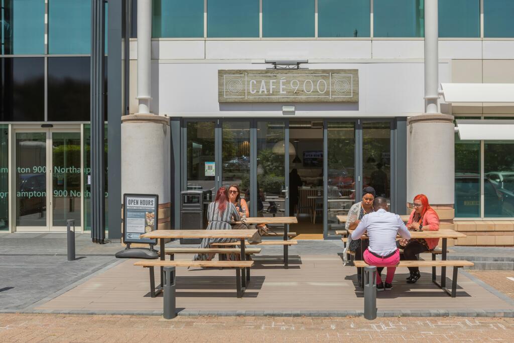 Cafe11.jpg