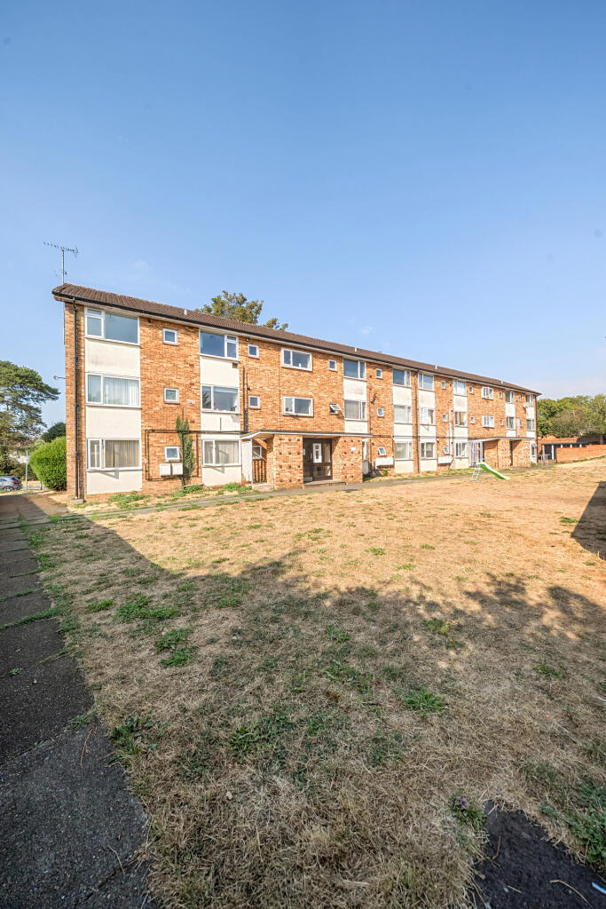 Main image of property: Leverstock Green Road, Hemel Hempstead, Hertfordshire