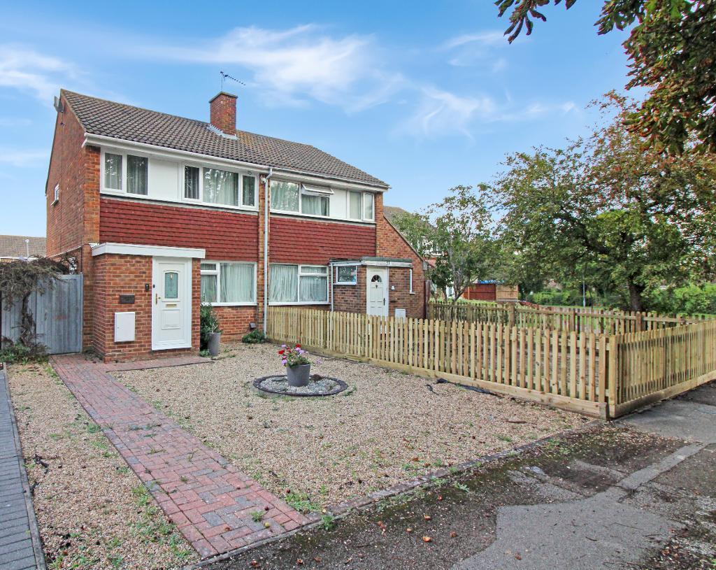Main image of property: Harkness Close, Bletchley, Milton Keynes, Buckinghamshire, MK2 3NB