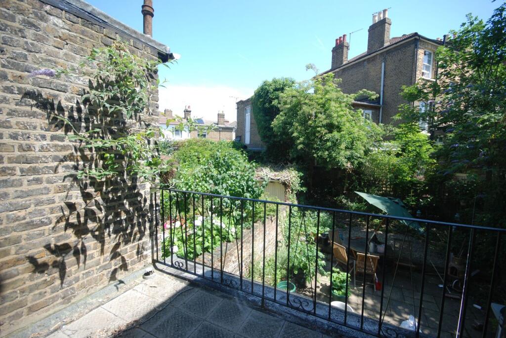 Main image of property: St Thomas's Road, Highbury, London, N4
