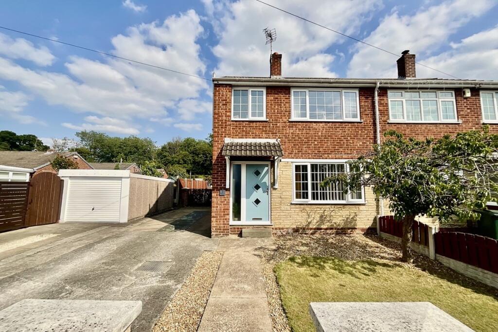 Main image of property: Wentworth Avenue, Aston, Sheffield, Rotherham, S26 2EN