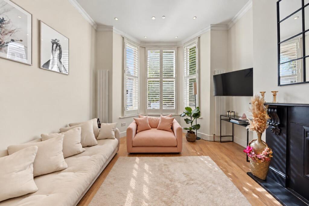 Main image of property: Warwick Avenue, Little Venice, London, W9