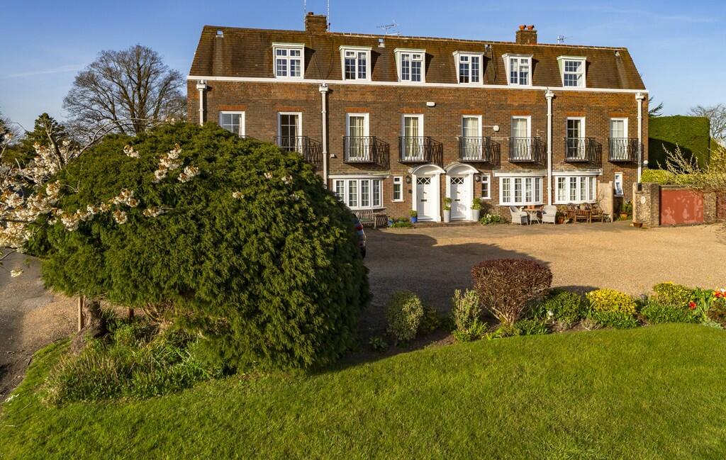 Main image of property: Shernfold Park, Tunbridge Wells