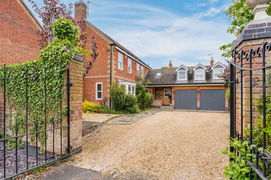Main image of property: Beech Tree Close, Kibworth Harcourt, LE8