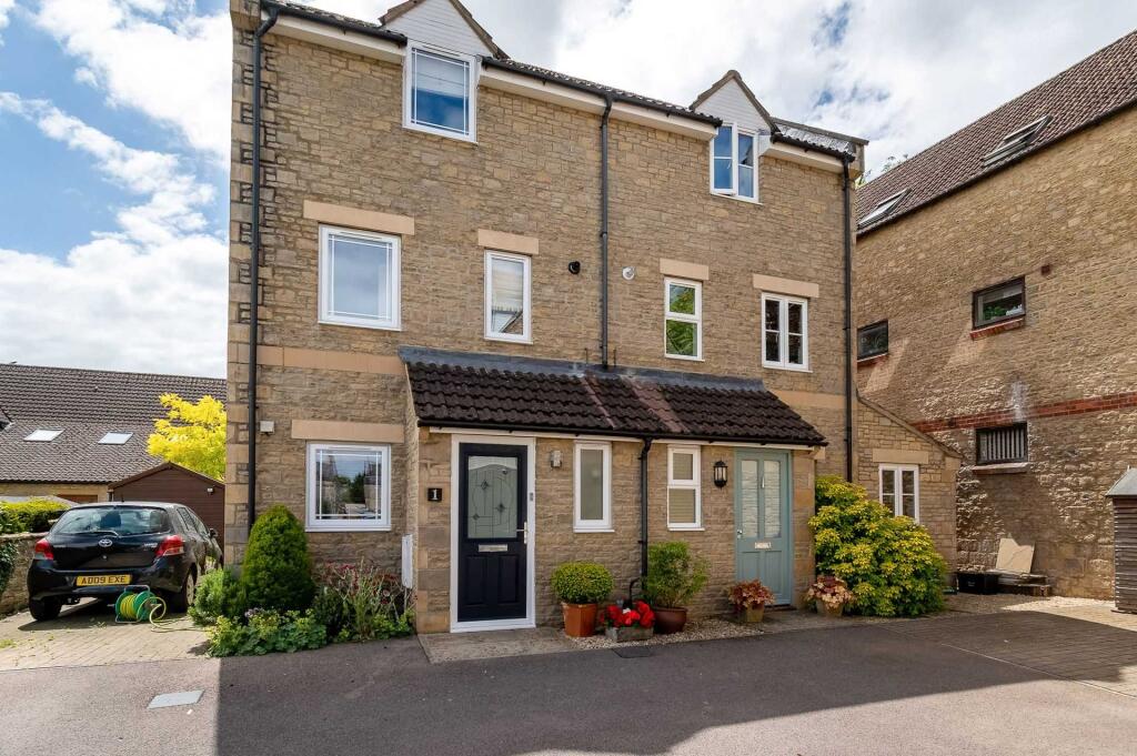 Main image of property: Porters Mead, Corsham