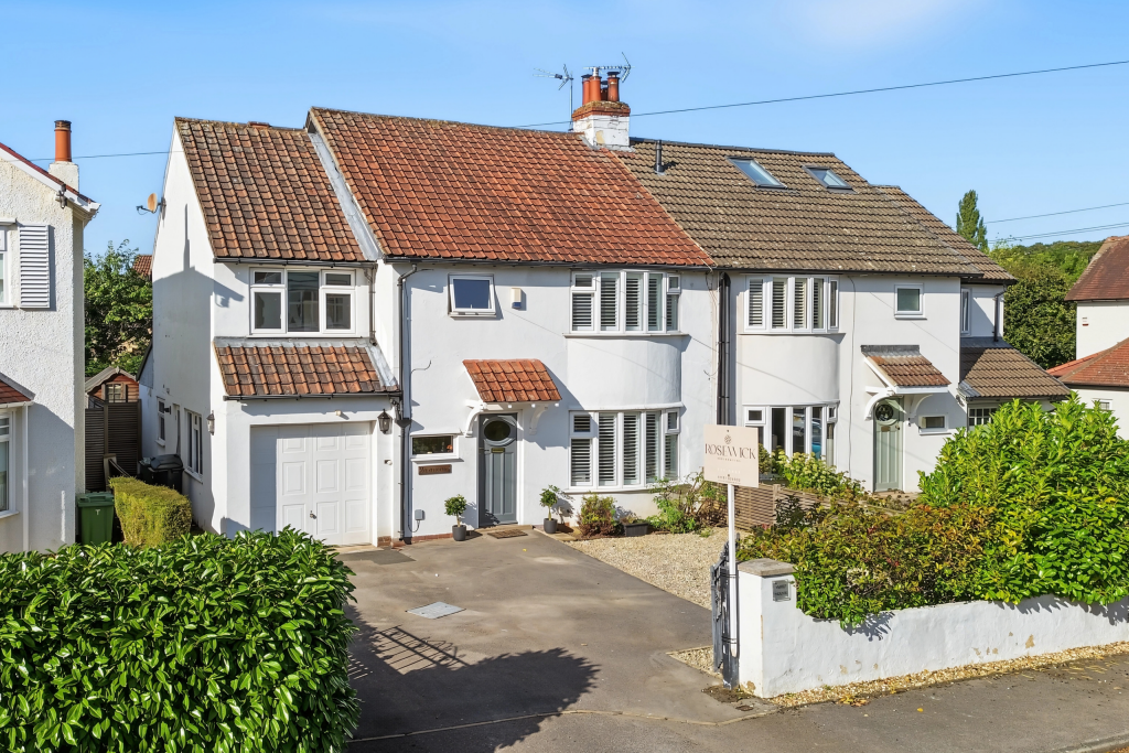 Main image of property: The Avenue, Collingham, LS22